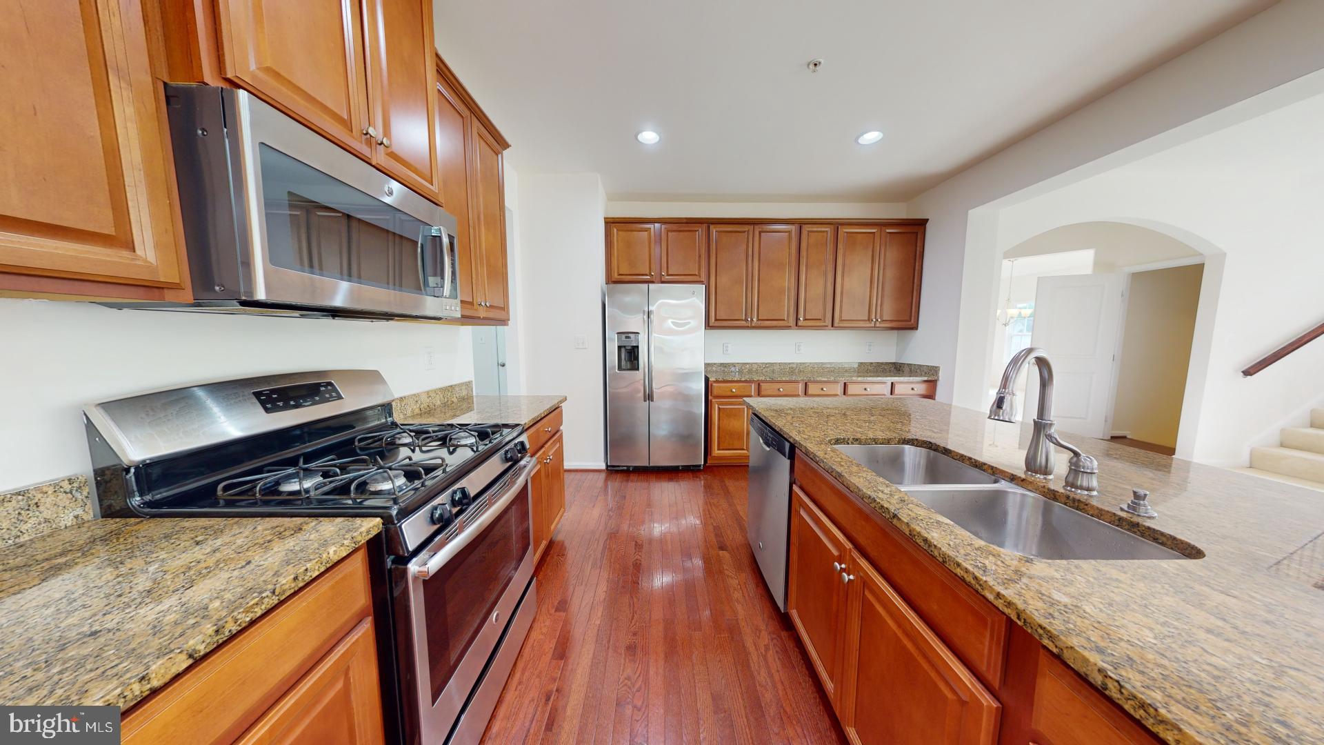 2811 Winterbourne Drive Upper Marlboro, MD 20774 - Photo 12 of 130