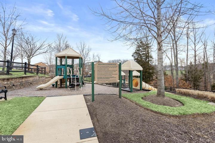 2811 Winterbourne Drive Upper Marlboro, MD 20774 - Photo 126 of 130