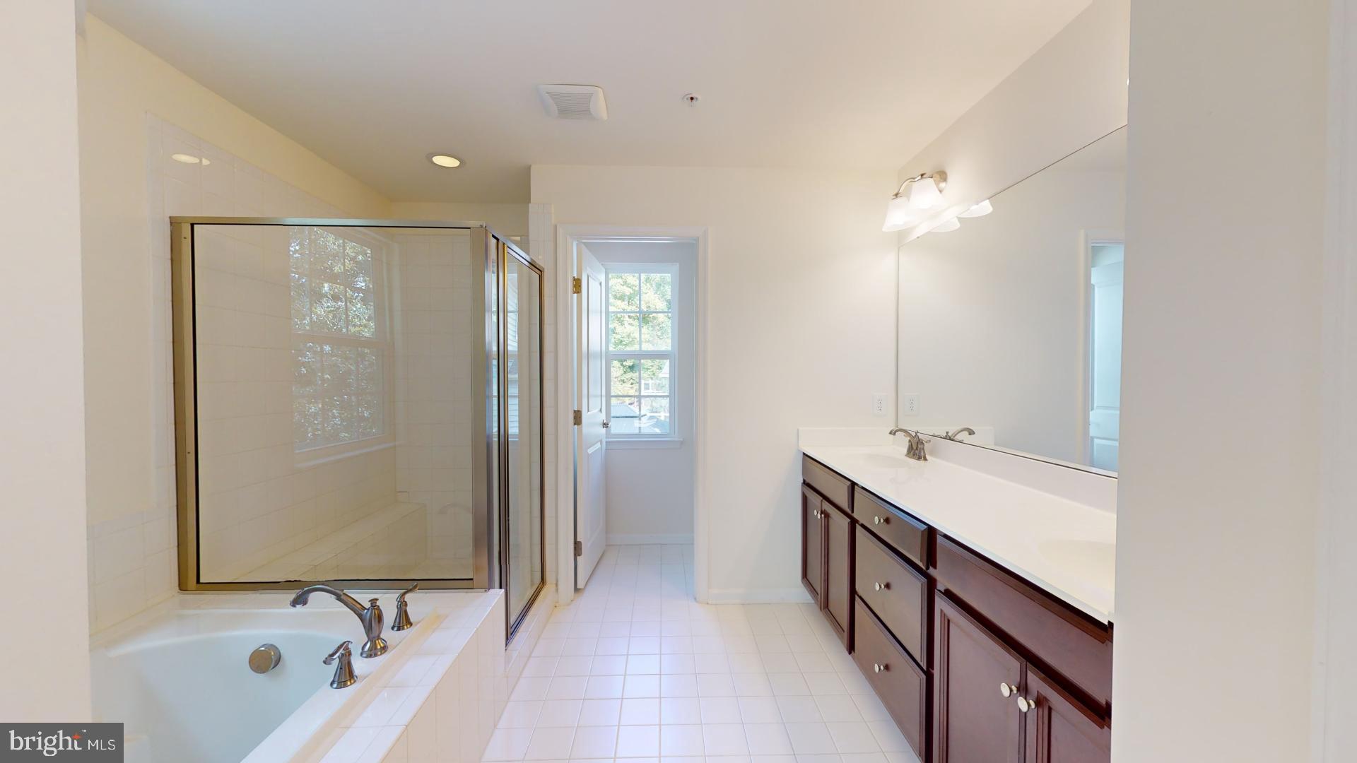 2811 Winterbourne Drive Upper Marlboro, MD 20774 - Photo 46 of 130