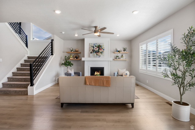 572 South Chamberlain Street Mapleton, UT 84664 - Photo 4 of 56