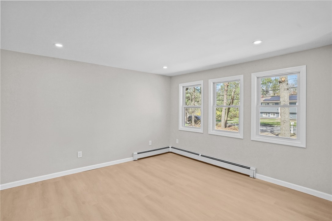 62 Bishop Hill Road Johnston, RI 02919 - Photo 13 of 33