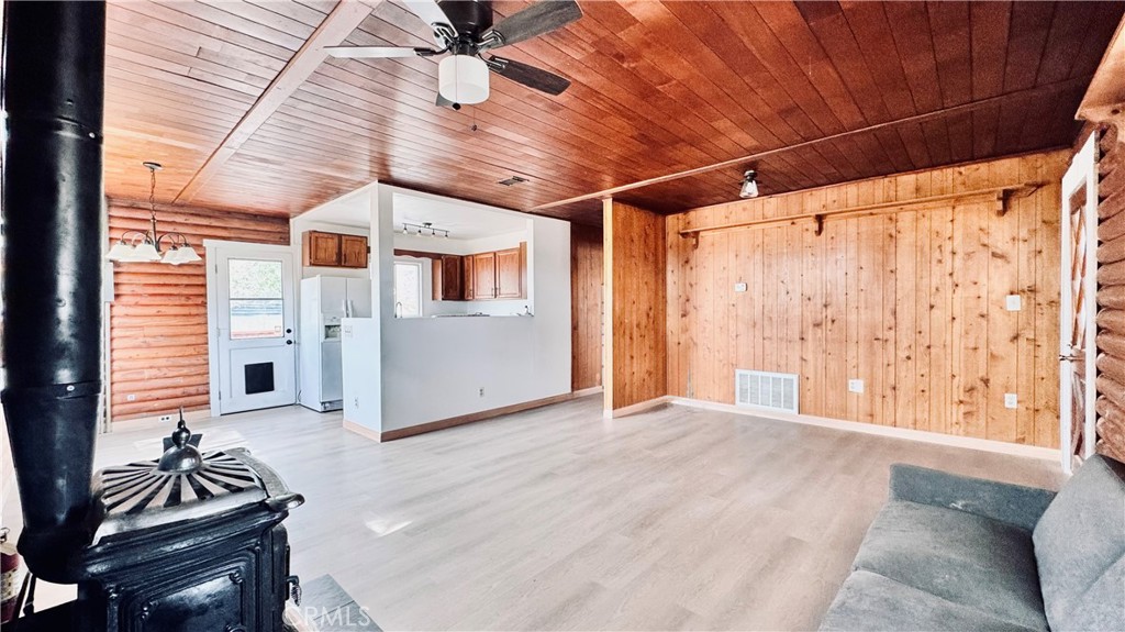 11213 Monte Vista Road Phelan, CA 92371 - Photo 23 of 39