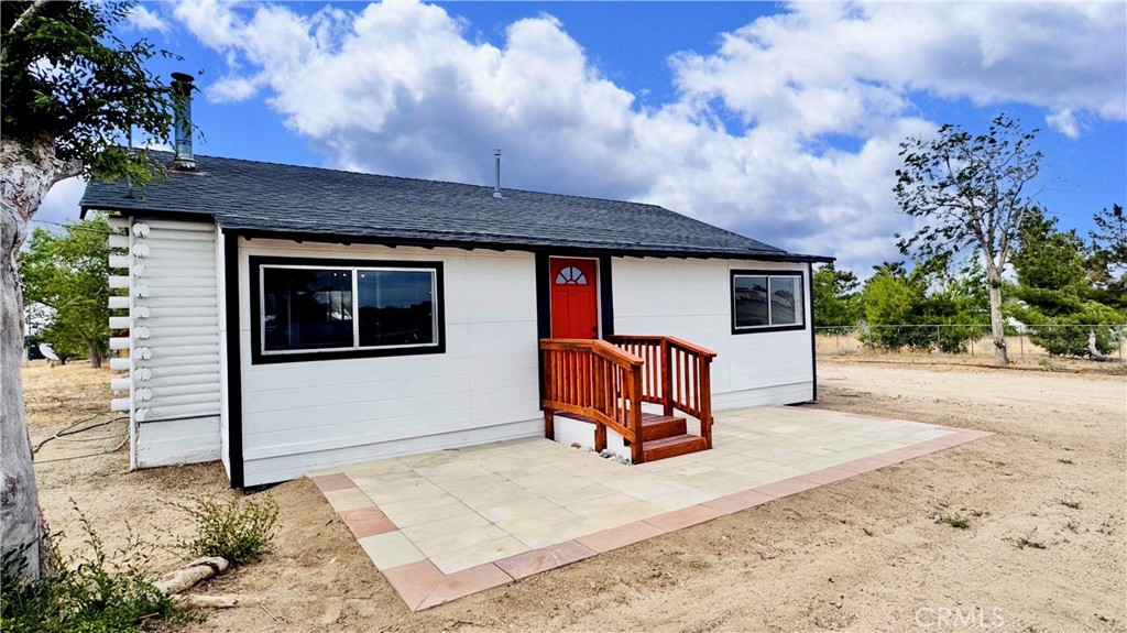 11213 Monte Vista Road Phelan, CA 92371 - Photo 3 of 39