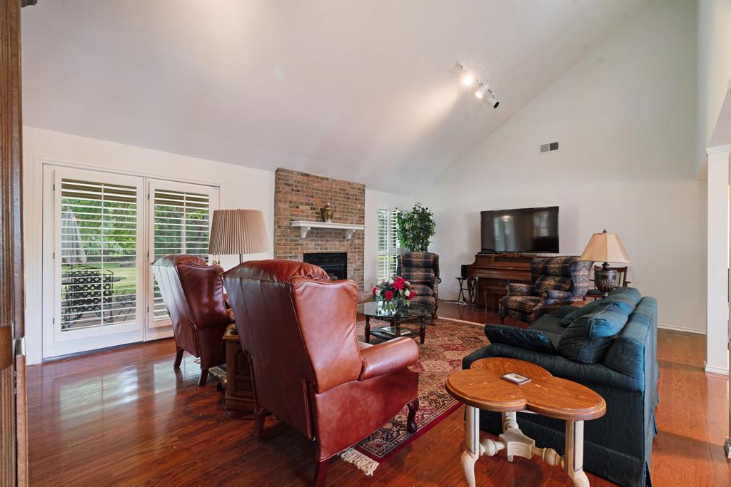 4110 Lakeshore Drive Reno, TX 75462 - Photo 5 of 28