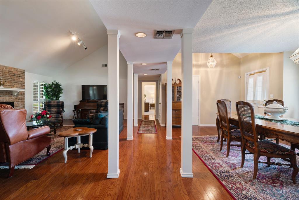 4110 Lakeshore Drive Reno, TX 75462 - Photo 8 of 28