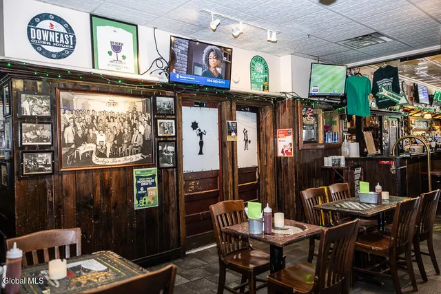 $1,700,000 | 4 Clinton Square, Albany, NY 12207