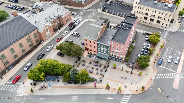 $1,700,000 | 4 Clinton Square, Albany, NY 12207