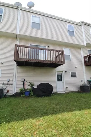 $2,200 | 518 Ten Point Lane, Cranberry Township, PA 16066