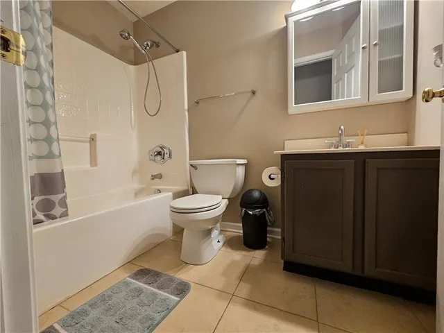 $2,200 | 518 Ten Point Lane, Cranberry Township, PA 16066