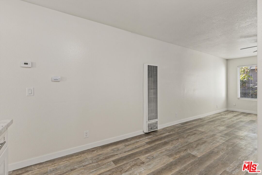 331 East Washington Avenue, Unit F Escondido, CA 92025 - Photo 9 of 19 a view of an empty room