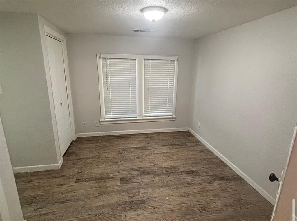 1220 North Rusk Street Weatherford, TX 76086 - Photo 4 of 5