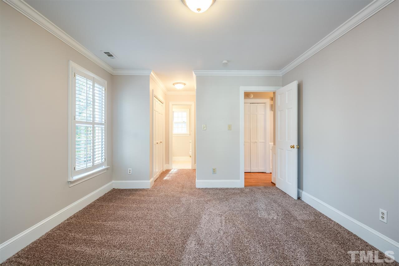 4405 Tetbury Place Raleigh, NC 27613 - Photo 7 of 16 Gallery Image 7