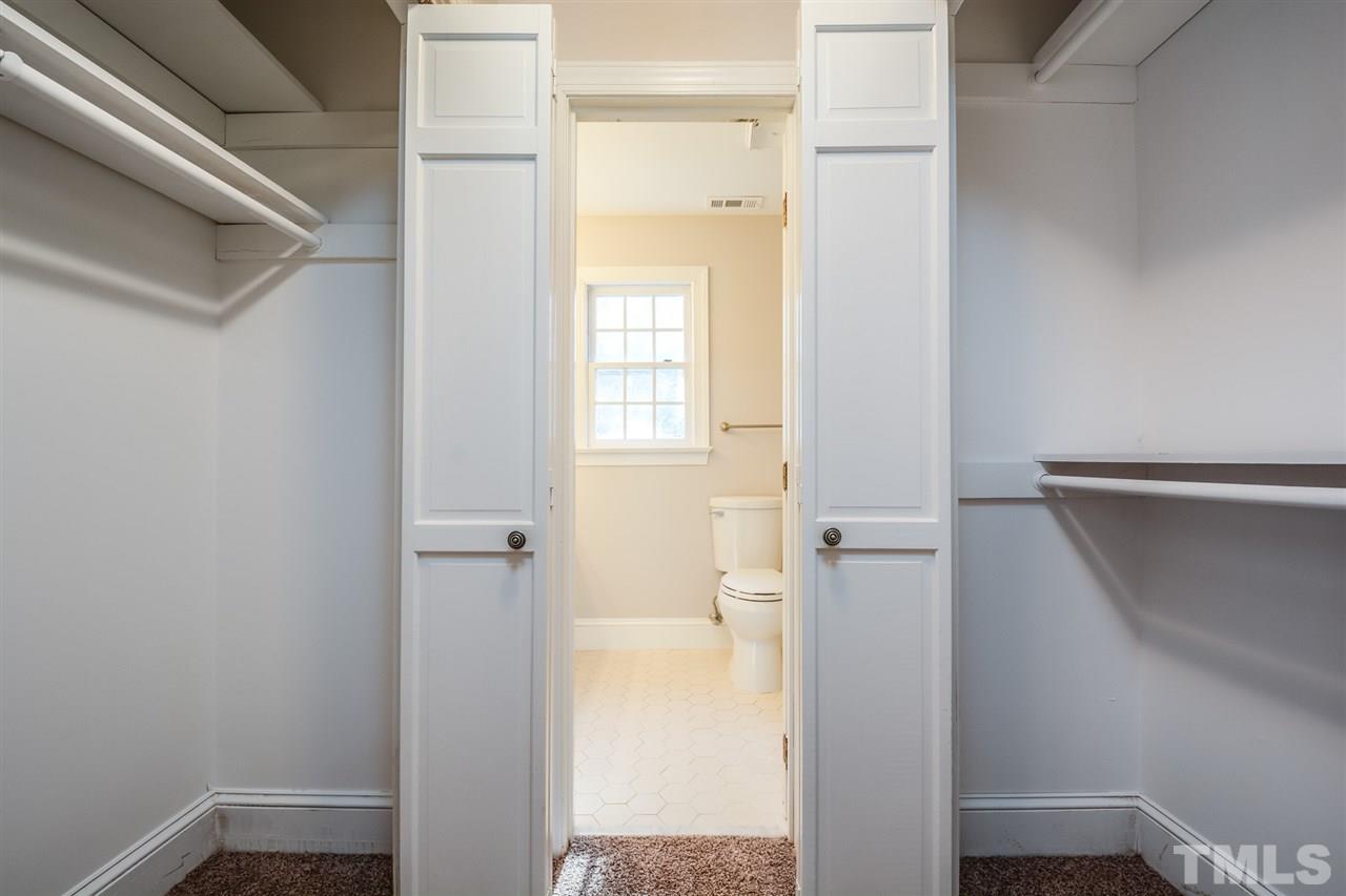 4405 Tetbury Place Raleigh, NC 27613 - Photo 8 of 16 Gallery Image 8