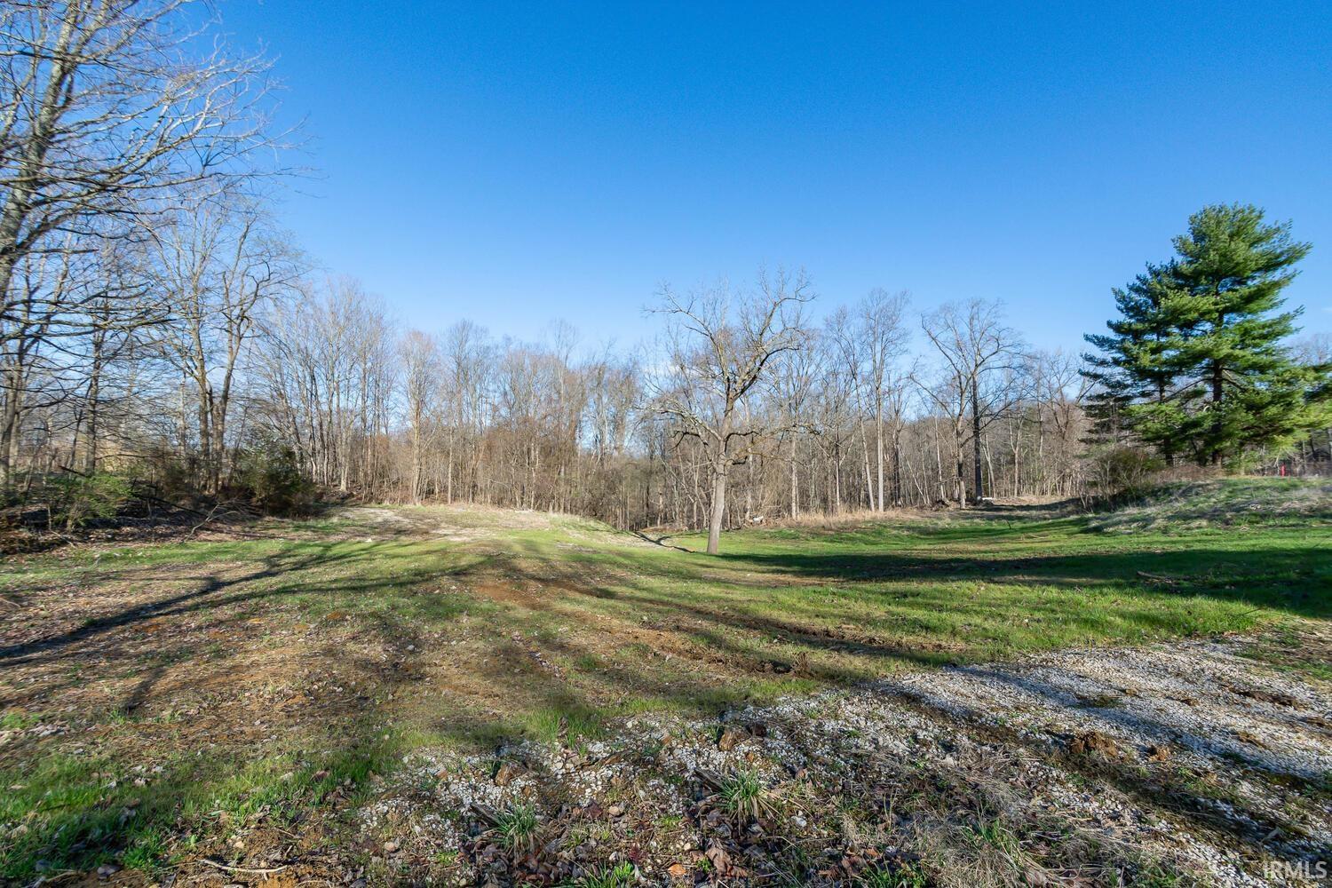 3802 South Knightridge Road Bloomington, IN 47401 - Photo 2 of 4