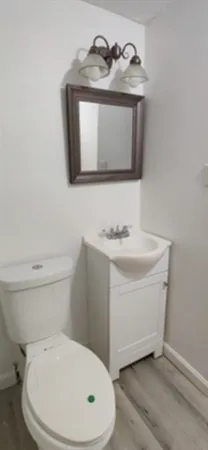$2,600 | 9 Circuit Avenue East, Unit 2, Worcester, MA 01603