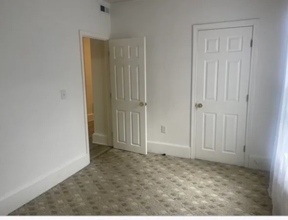 $2,600 | 9 Circuit Avenue East, Unit 2, Worcester, MA 01603
