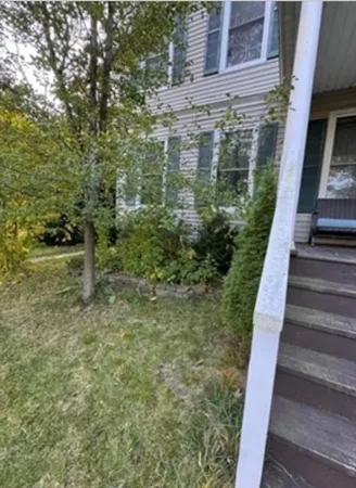 $2,600 | 9 Circuit Avenue East, Unit 2, Worcester, MA 01603
