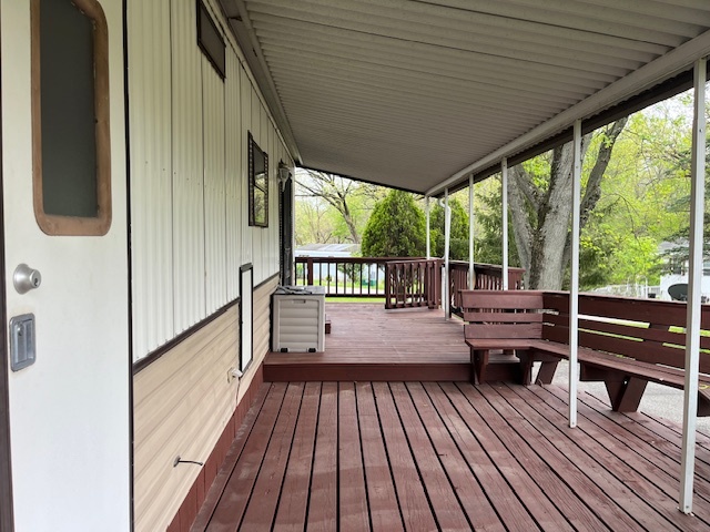 2795 East 28th Road Marseilles, IL 61341 - Photo 4 of 53 a view of outdoor space with seating space