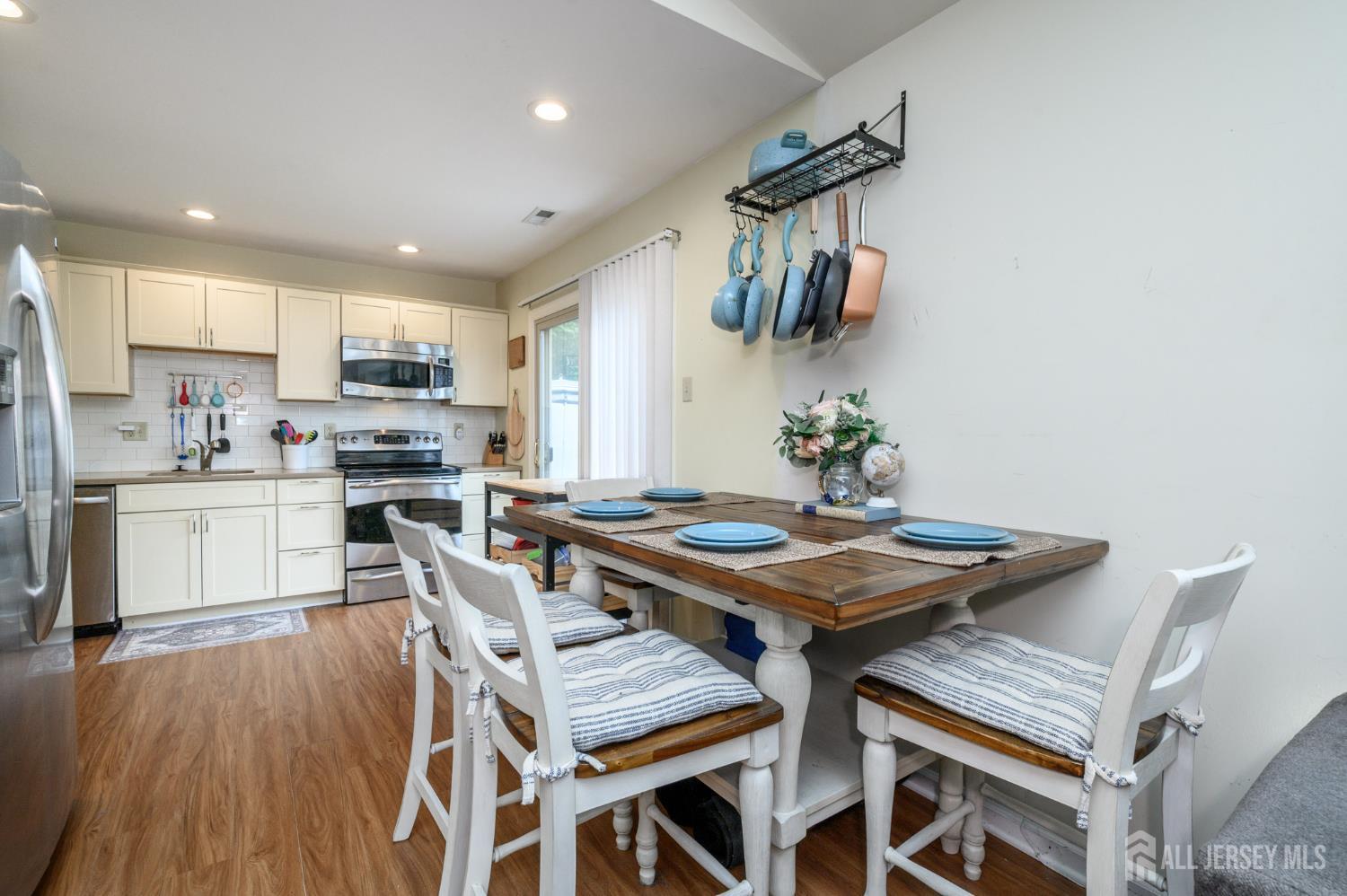 5206 Red Haven Drive Evesham, NJ 08053 - Photo 7 of 24