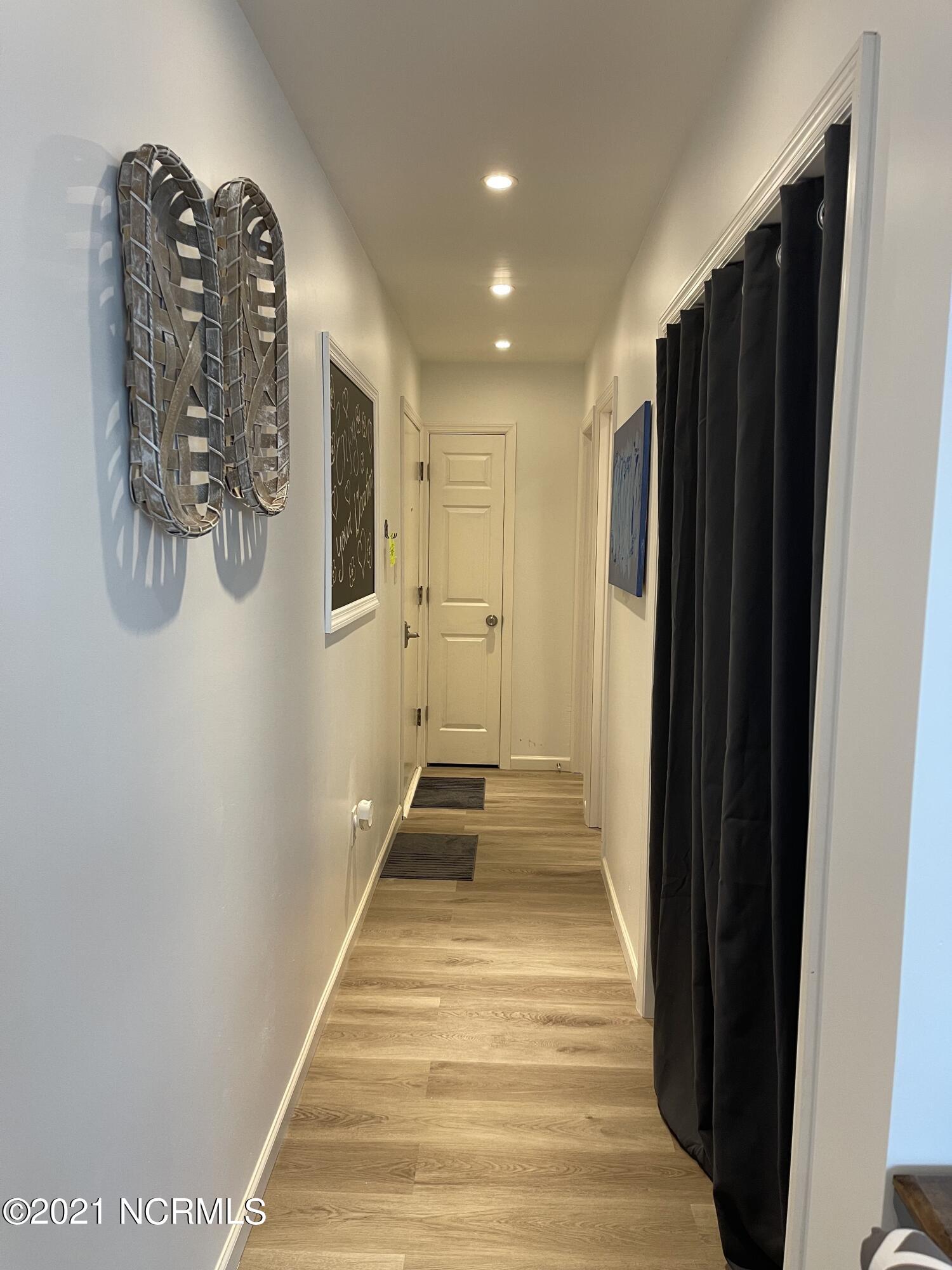 2210 New River Inlet Road, Unit 155 North Topsail Beach, NC 28460 - Photo 8 of 12 Hallway