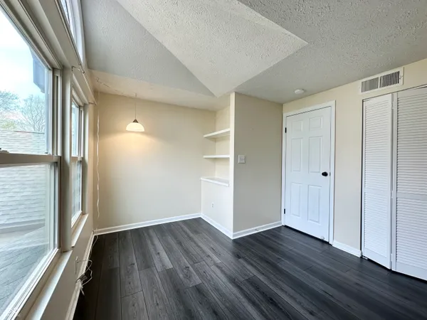 $214,900 | 7975 Glen View Drive, Indianapolis, IN 46236