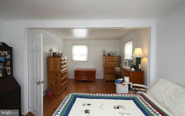 796 Manhattan Beach Road Severna Park, MD 21146 - Photo 11 of 15 Bedroom (Master)