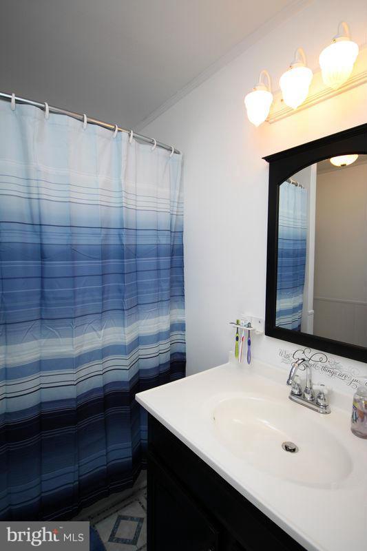 796 Manhattan Beach Road Severna Park, MD 21146 - Photo 9 of 15 Bath