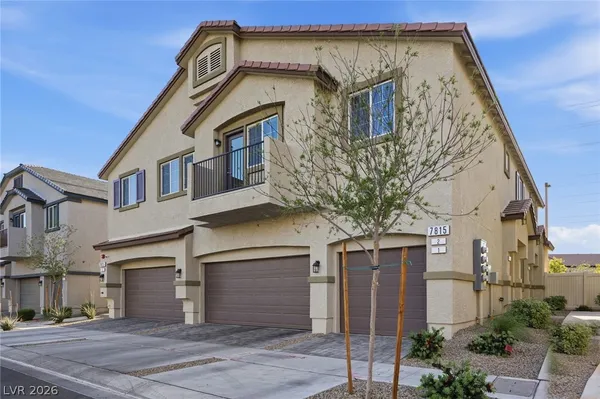 $1,900 | 7815 Jupiter Sky Street, Unit 1, North Las Vegas, NV 89084