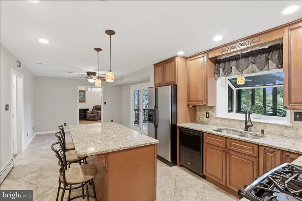 $579,900 | 709 Bayberry Circle, Westminster, MD 21157