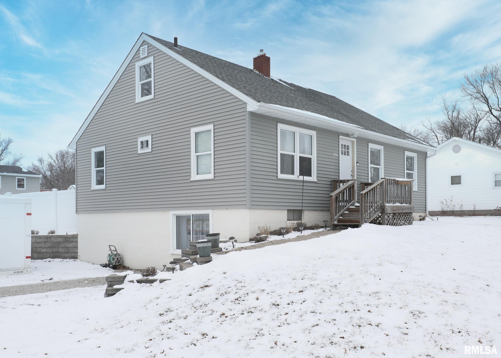 1206 6th Street Orion, IL 61273 - Photo 3 of 31