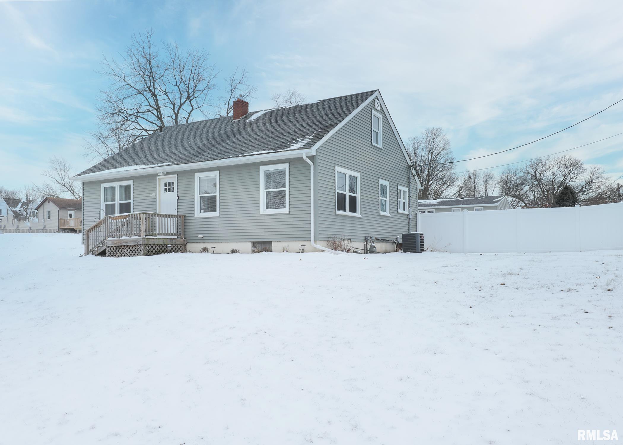 1206 6th Street Orion, IL 61273 - Photo 5 of 31