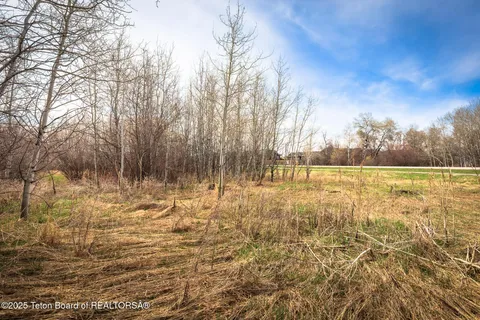 $880,000 | 33 South Driggs Id 83422, Driggs, ID 83422