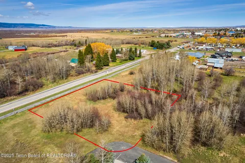 $880,000 | 33 South Driggs Id 83422, Driggs, ID 83422