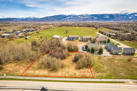 $880,000 | 33 South Driggs Id 83422, Driggs, ID 83422