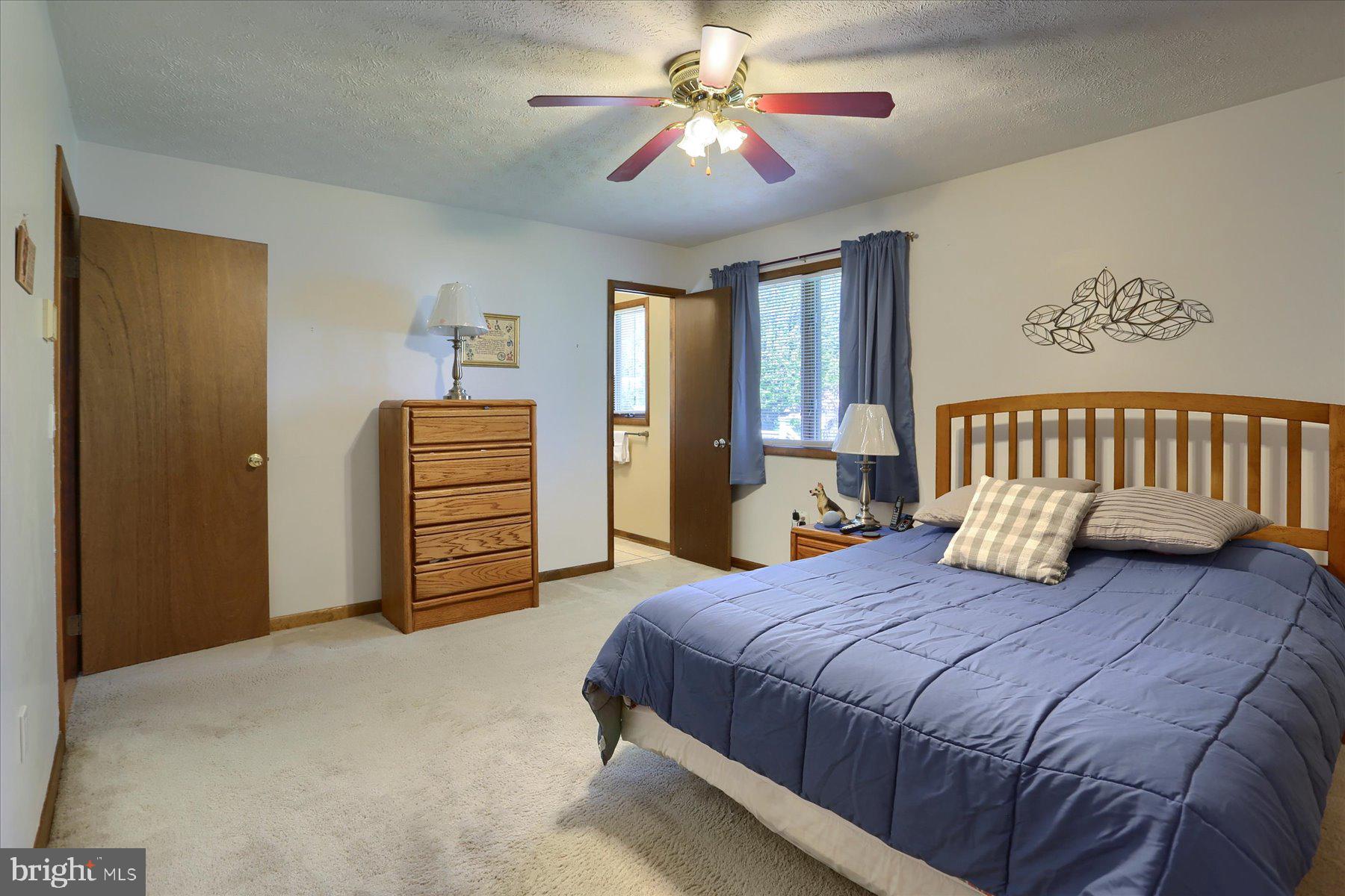 344 Sarhelm Road Harrisburg, PA 17112 - Photo 12 of 30 Gallery Image 12