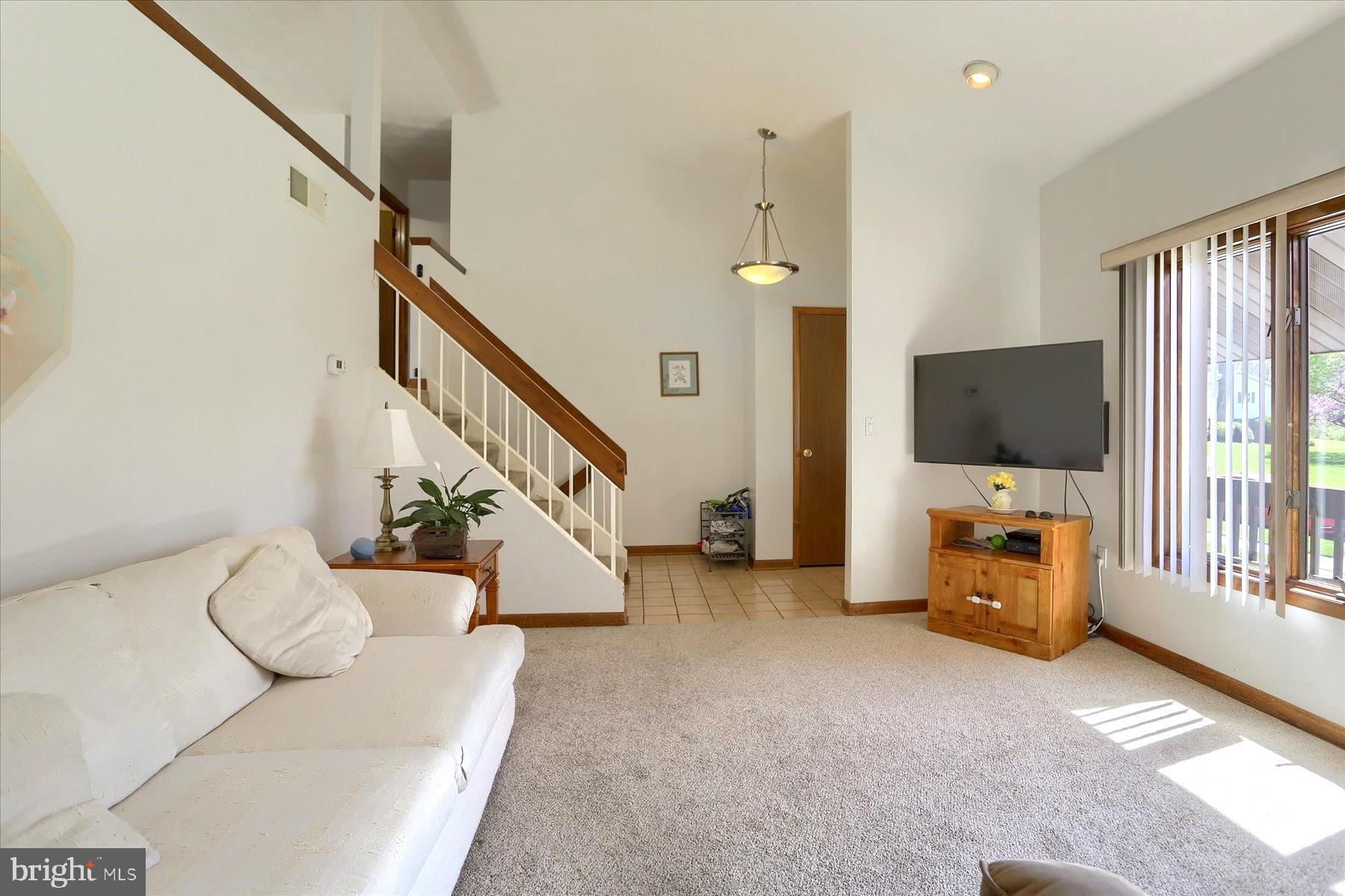 344 Sarhelm Road Harrisburg, PA 17112 - Photo 3 of 30 Gallery Image 3