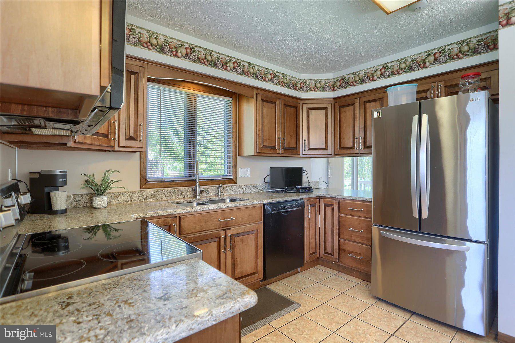 344 Sarhelm Road Harrisburg, PA 17112 - Photo 6 of 30 Gallery Image 6