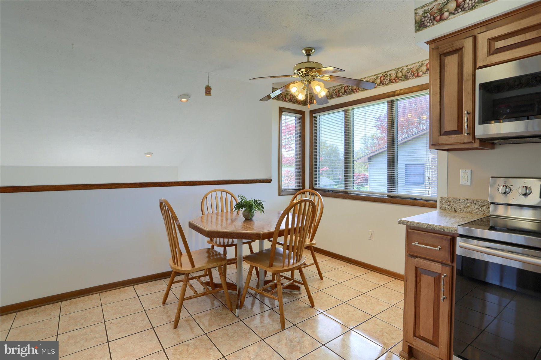 344 Sarhelm Road Harrisburg, PA 17112 - Photo 7 of 30 Gallery Image 7