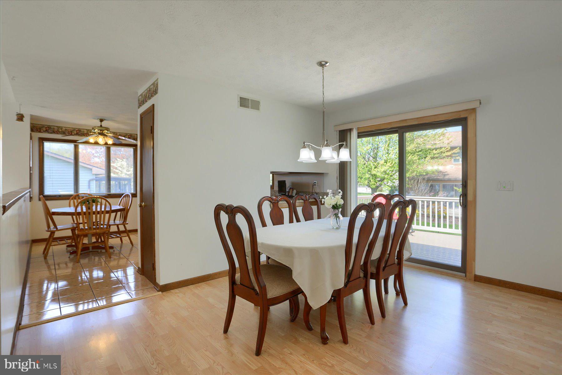 344 Sarhelm Road Harrisburg, PA 17112 - Photo 8 of 30 Gallery Image 8