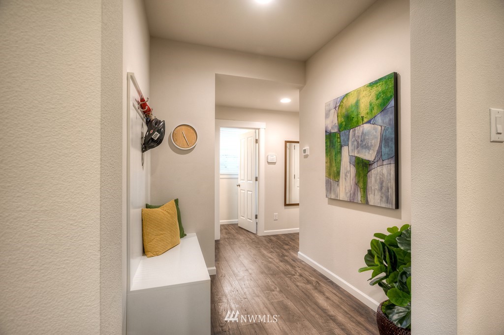 26 236th Place Southeast, Unit 4 Bothell, WA 98021 - Photo 7 of 25