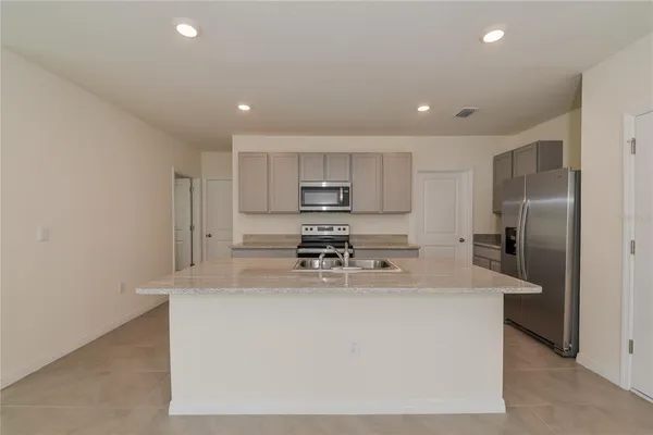 $3,049 | 16935 Trite Bend Street, Wimauma, FL 33598