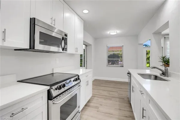 $5,900 | 1120 Sandpiper Street, Naples, FL 34102