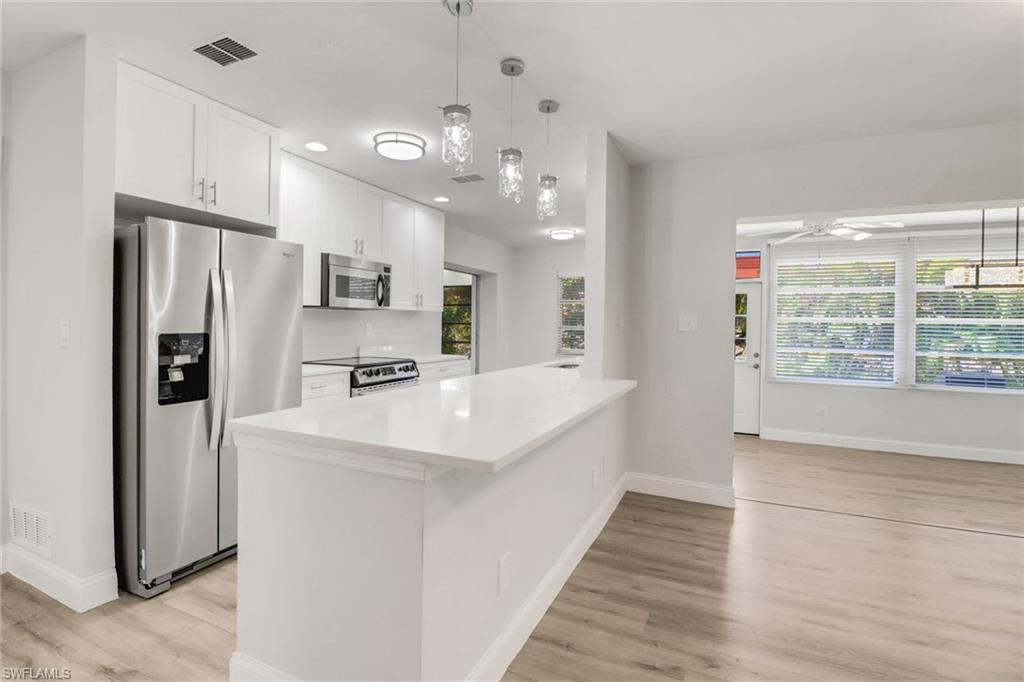 1120 Sandpiper Street Naples, FL 34102 - Photo 5 of 15