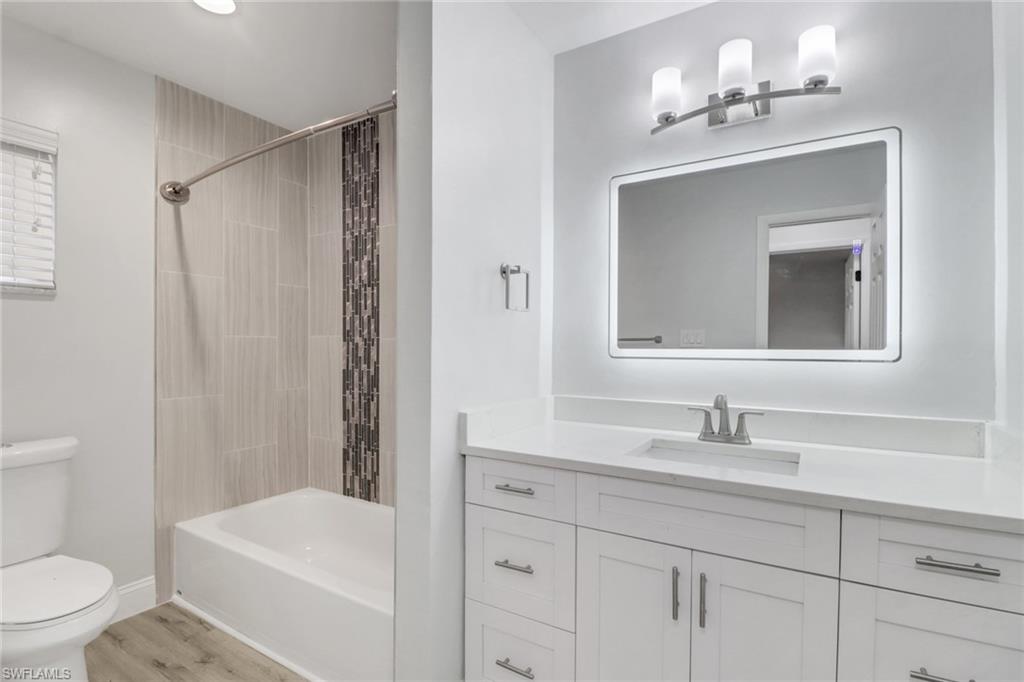 1120 Sandpiper Street Naples, FL 34102 - Photo 6 of 15