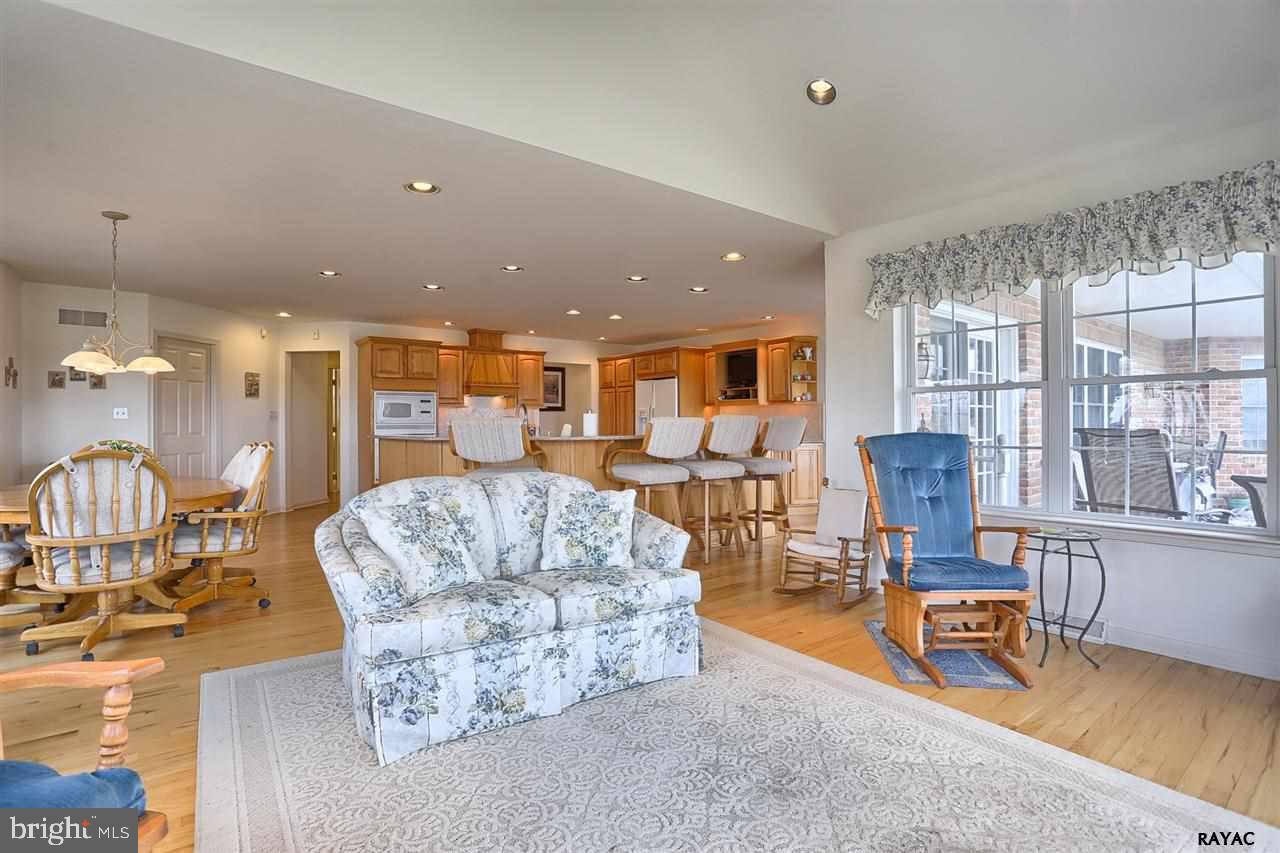90 Percheron Drive York, PA 17406 - Photo 11 of 33 Gallery Image 11
