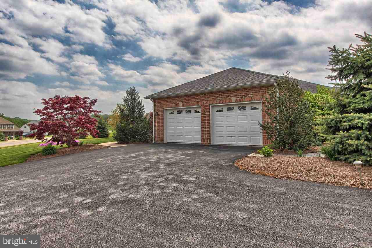 90 Percheron Drive York, PA 17406 - Photo 30 of 33 Gallery Image 30