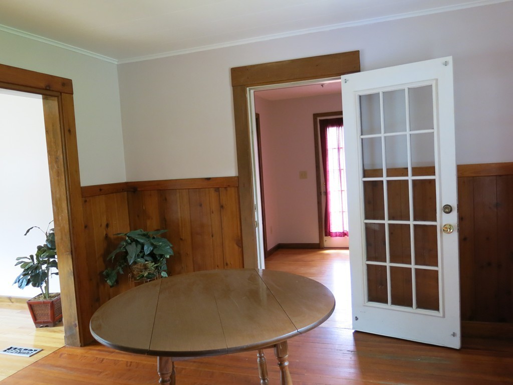 214 Pasco Road Springfield, MA 01151 - Photo 9 of 25 Gallery Image 9