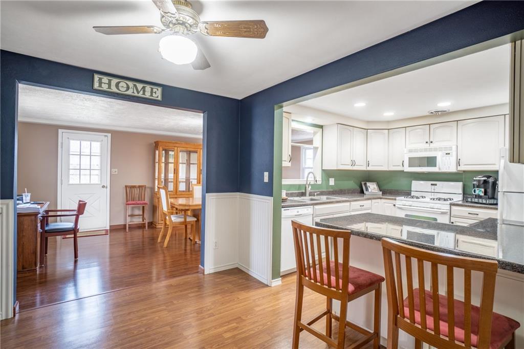 2017 Cutter Drive McKees Rocks, PA 15136 - Photo 7 of 25