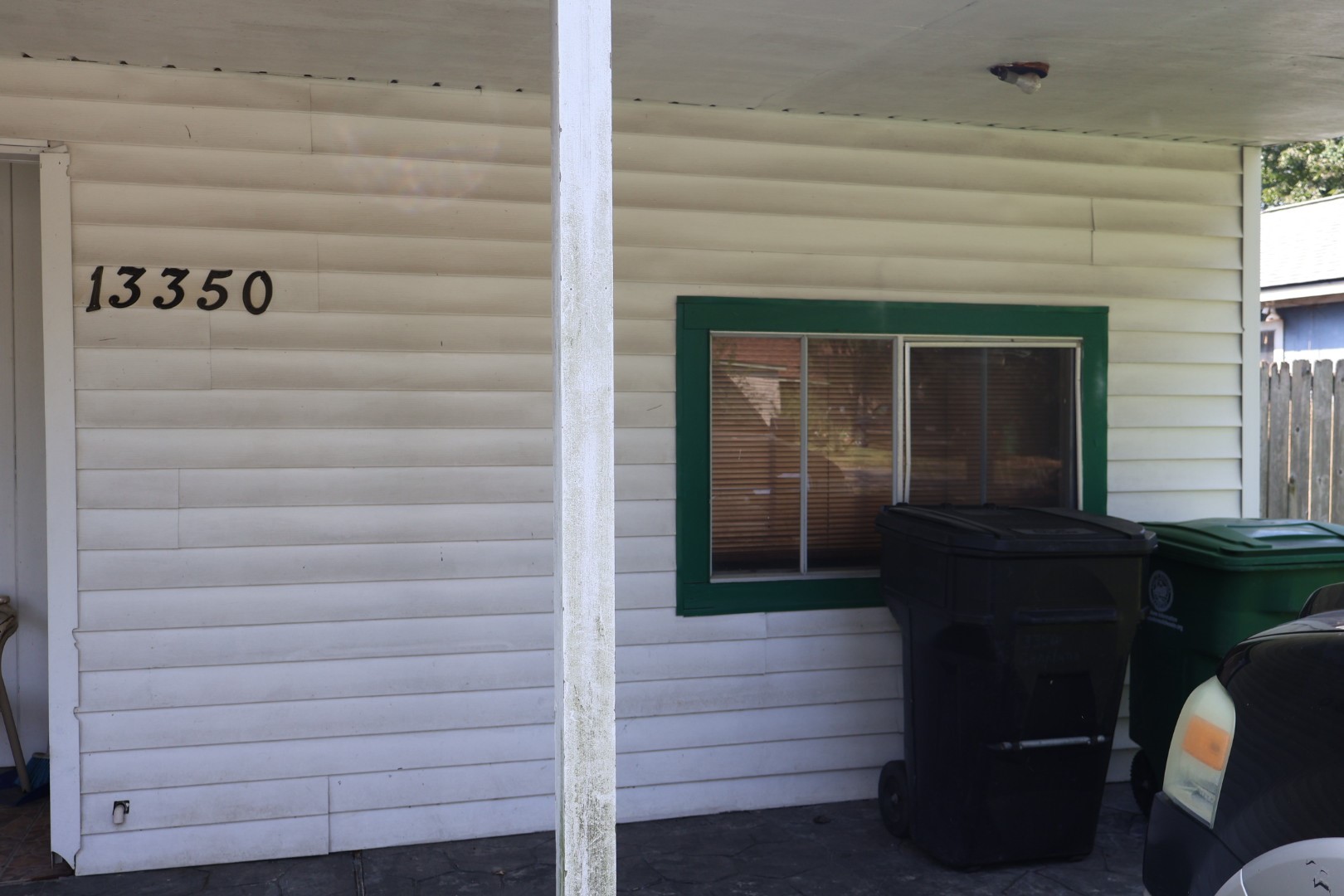 13350 Granada Street Houston, TX 77015 - Photo 3 of 25 Main door