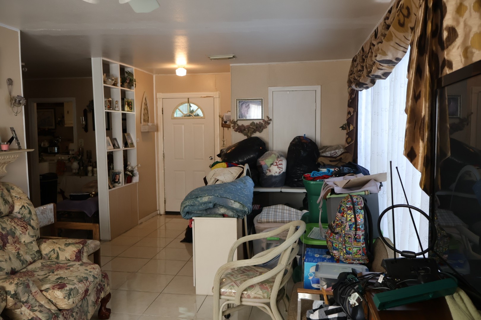 13350 Granada Street Houston, TX 77015 - Photo 6 of 25 Living room